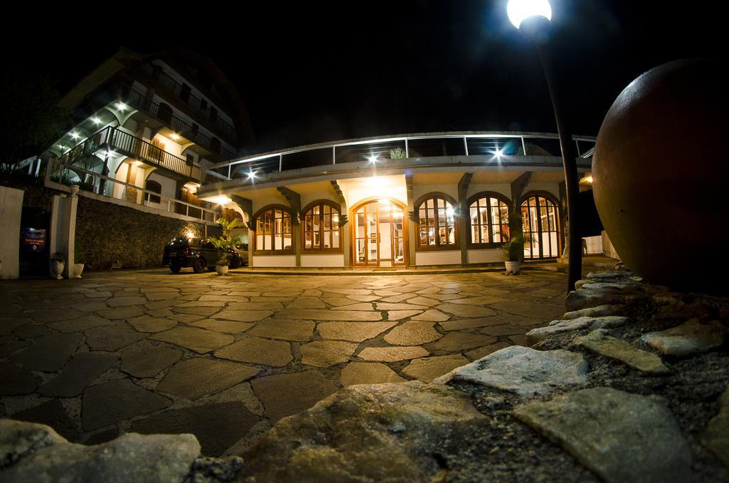 Hotel Fazenda Saint Claire Кампус-ду-Жордау Экстерьер фото