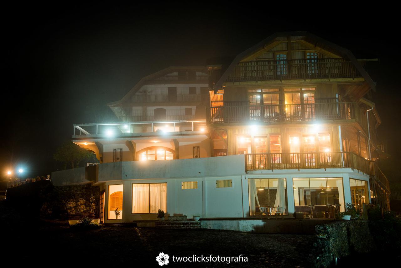 Hotel Fazenda Saint Claire Кампус-ду-Жордау Экстерьер фото